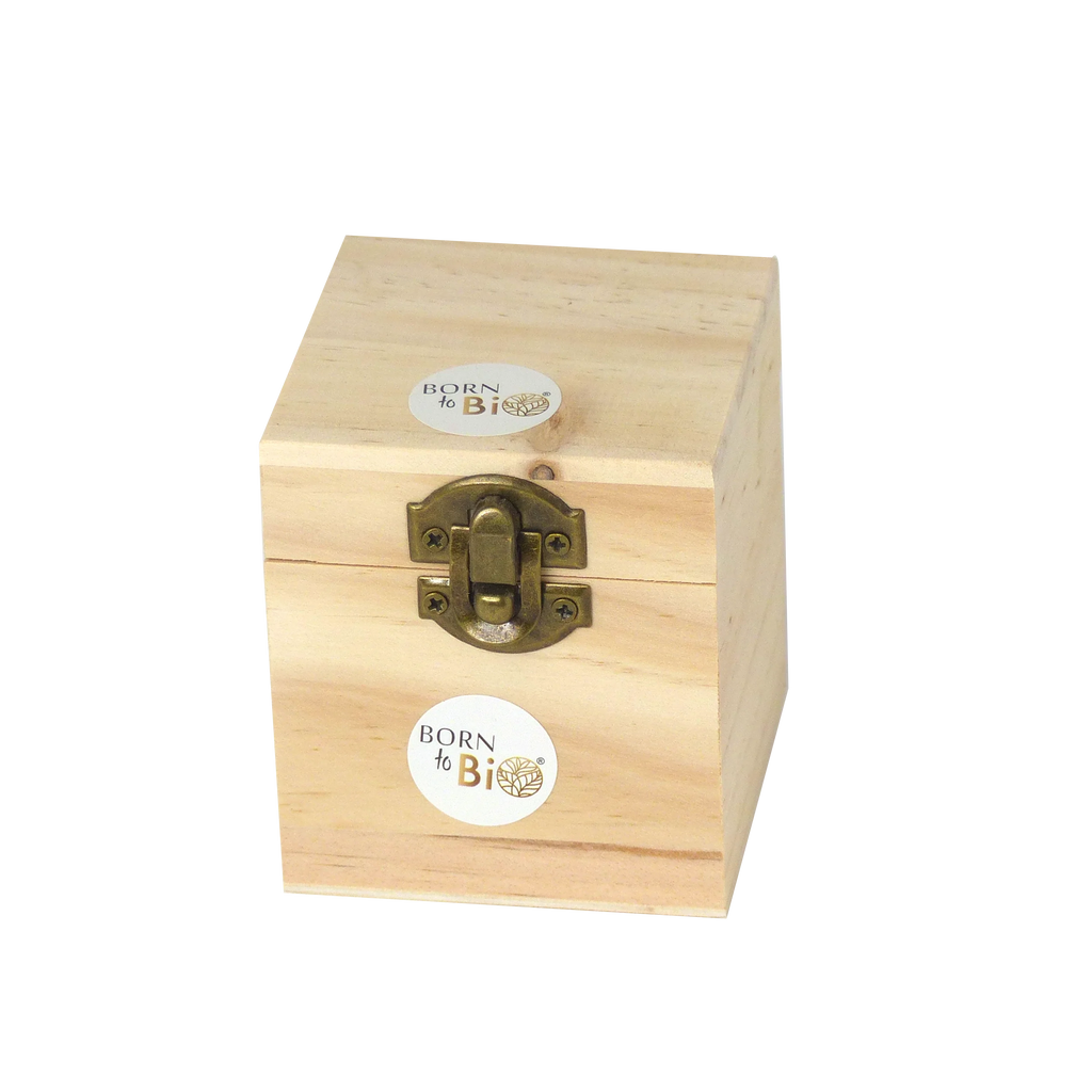 Wooden box for 4 bottles of oils